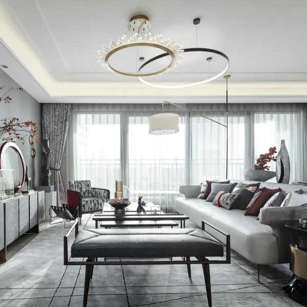 客厅装水晶灯好还是吸顶灯好？